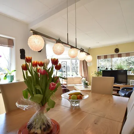 Bungalow * Μπέργκεν
