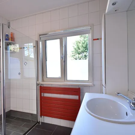 Bungalow * Μπέργκεν